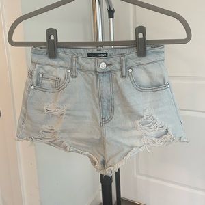 Light wash high waisted distressed shorts